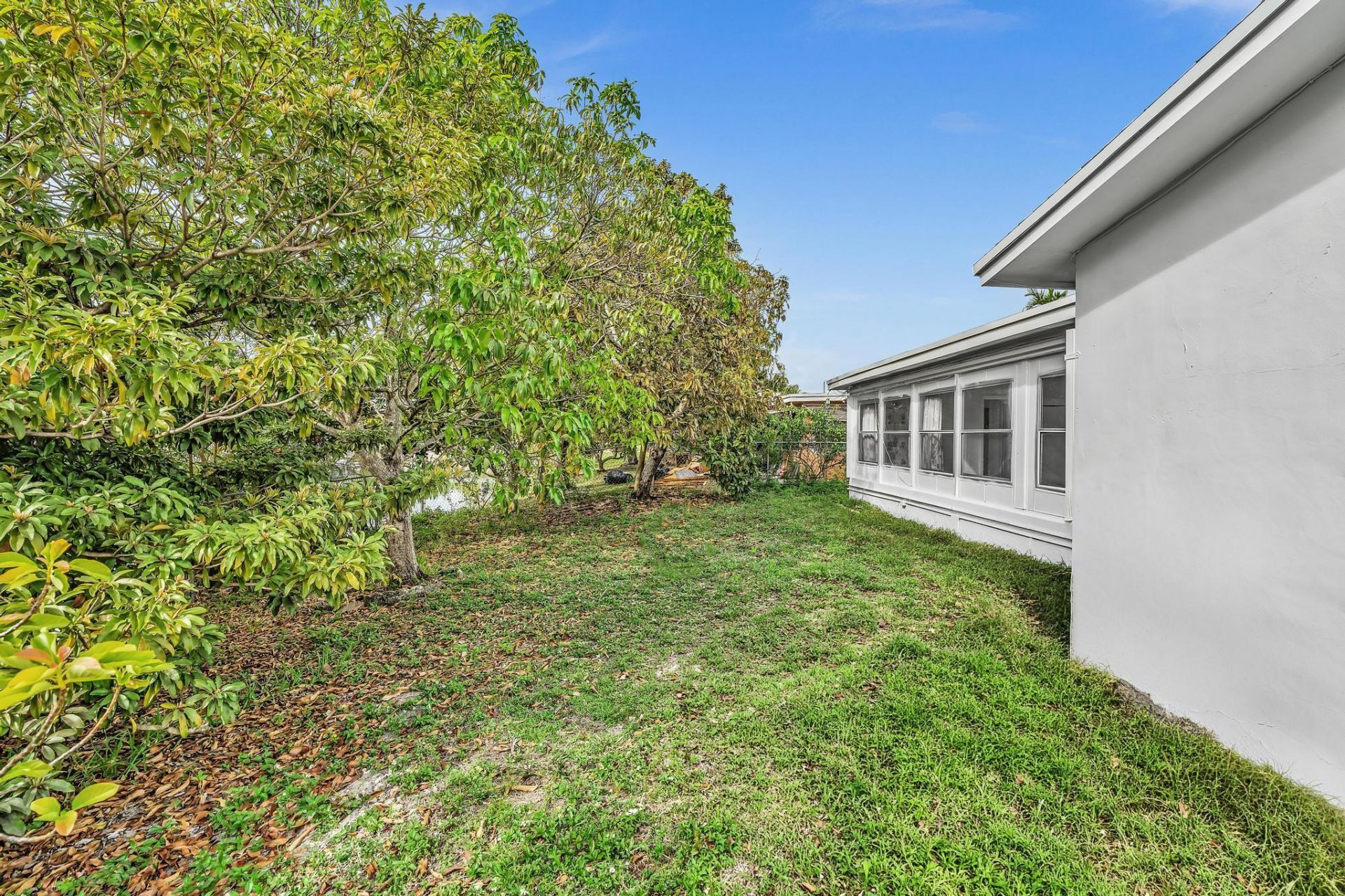 2445 NW 72nd Avenue, Sunrise, FL 33313 Photo