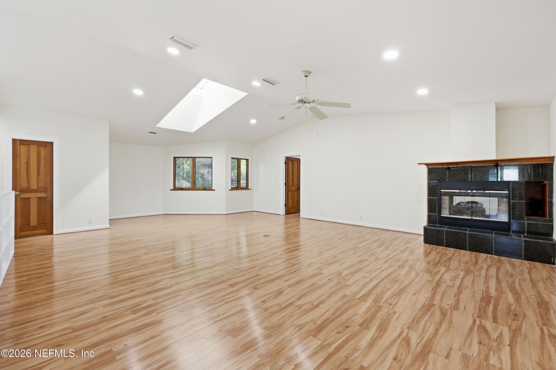 125 Twin Lake Grove Drive, Interlachen, FL 32148 Photo