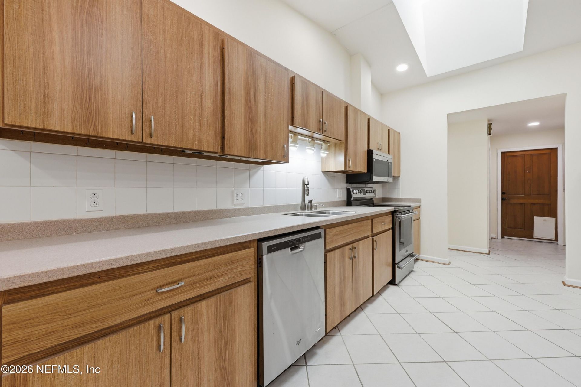 125 Twin Lake Grove Drive, Interlachen, FL 32148 Photo