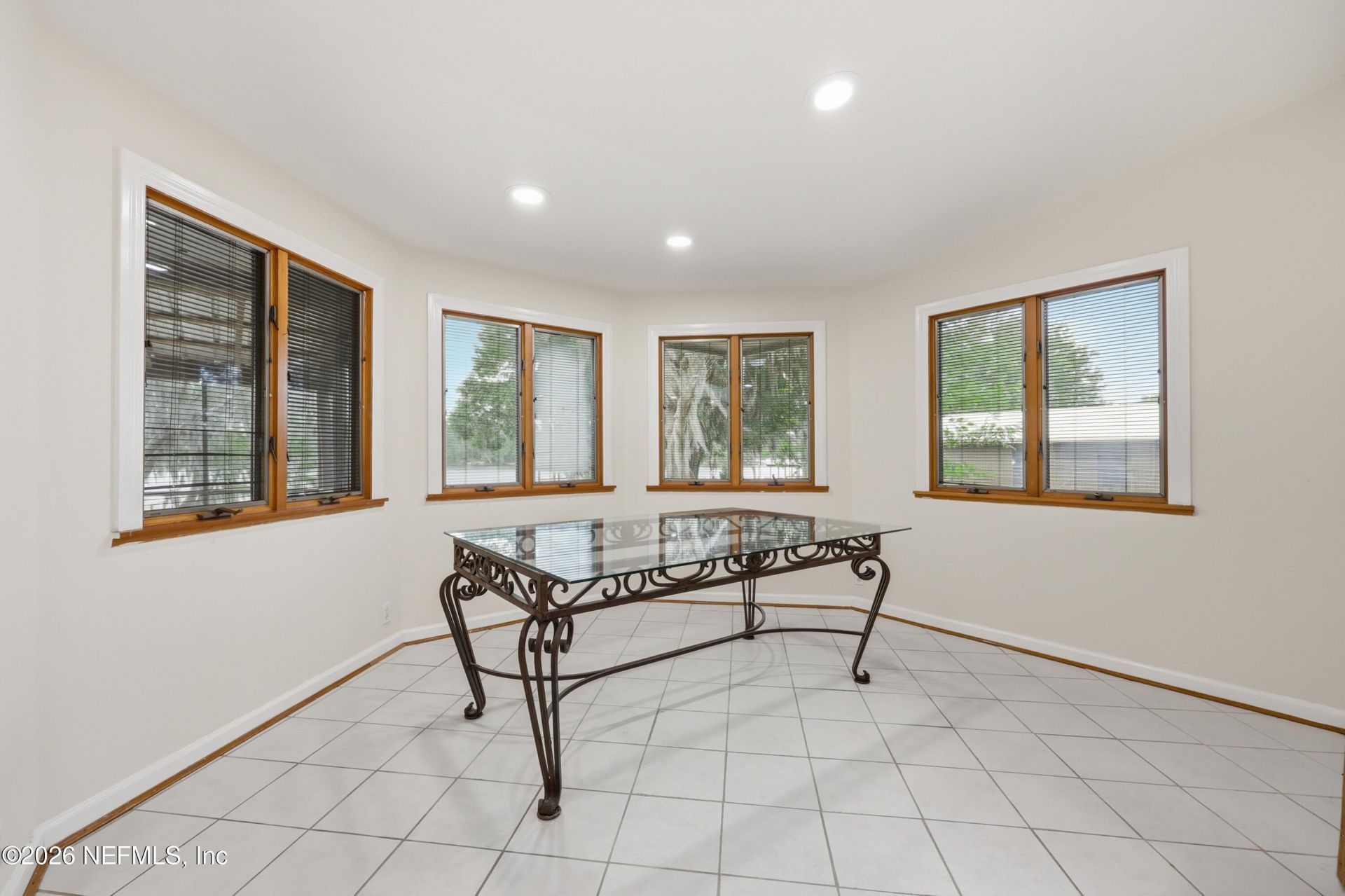 125 Twin Lake Grove Drive, Interlachen, FL 32148 Photo