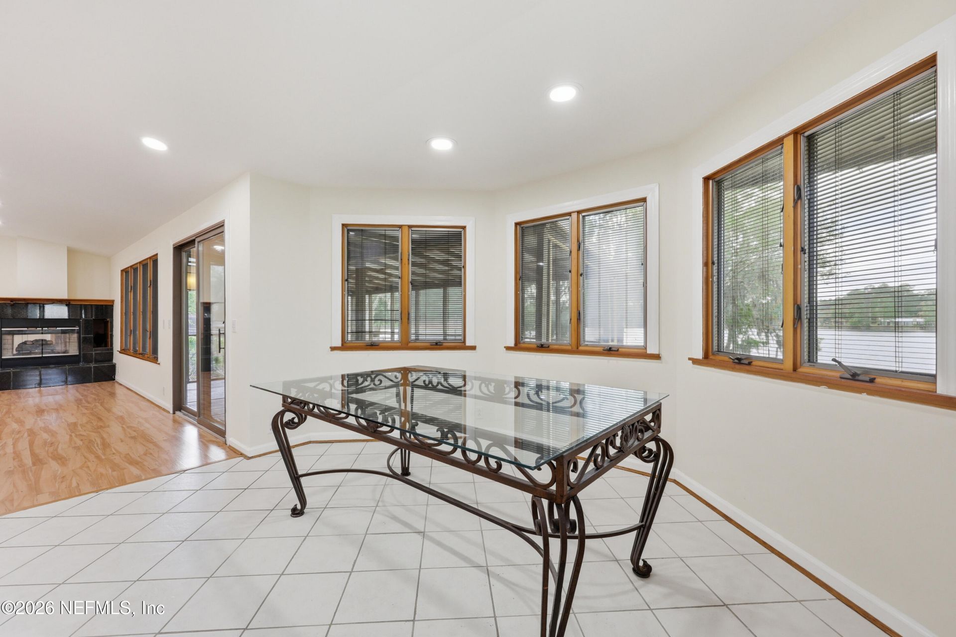 125 Twin Lake Grove Drive, Interlachen, FL 32148 Photo