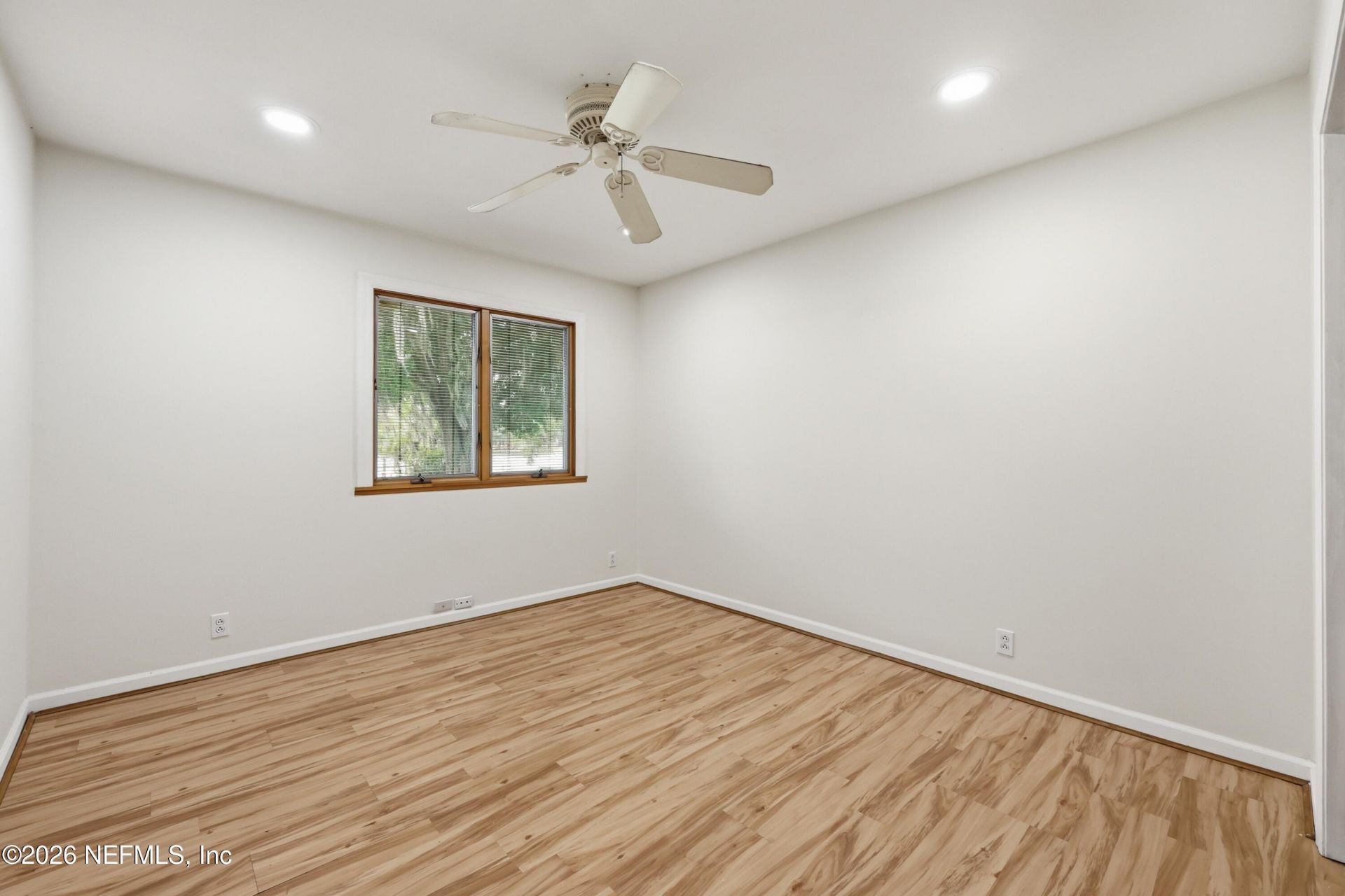 125 Twin Lake Grove Drive, Interlachen, FL 32148 Photo