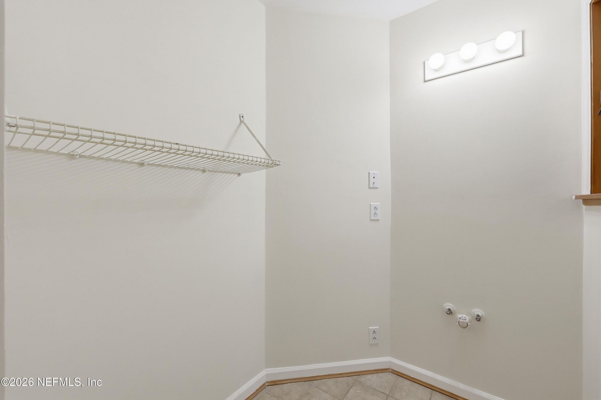 125 Twin Lake Grove Drive, Interlachen, FL 32148 Photo