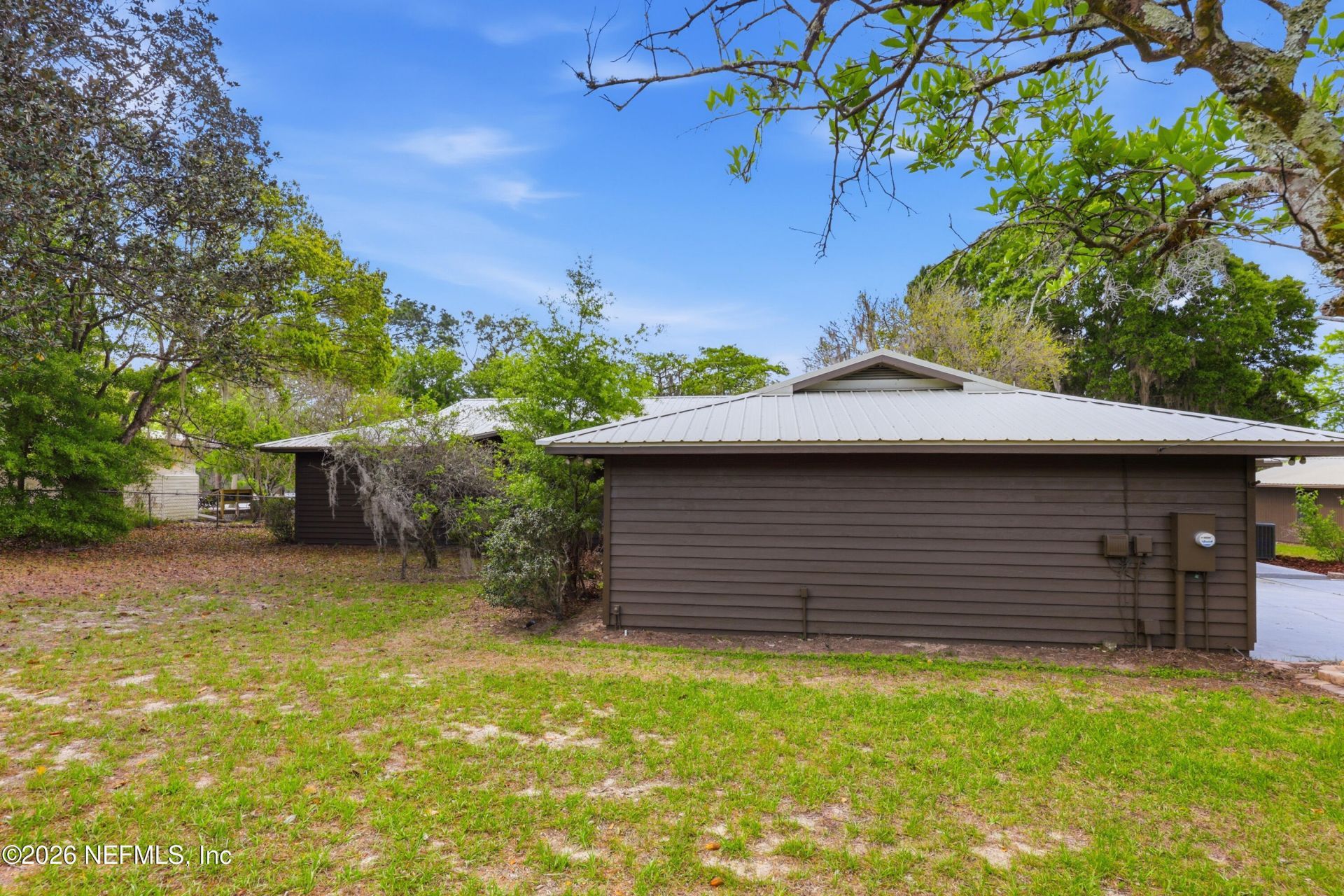 125 Twin Lake Grove Drive, Interlachen, FL 32148 Photo