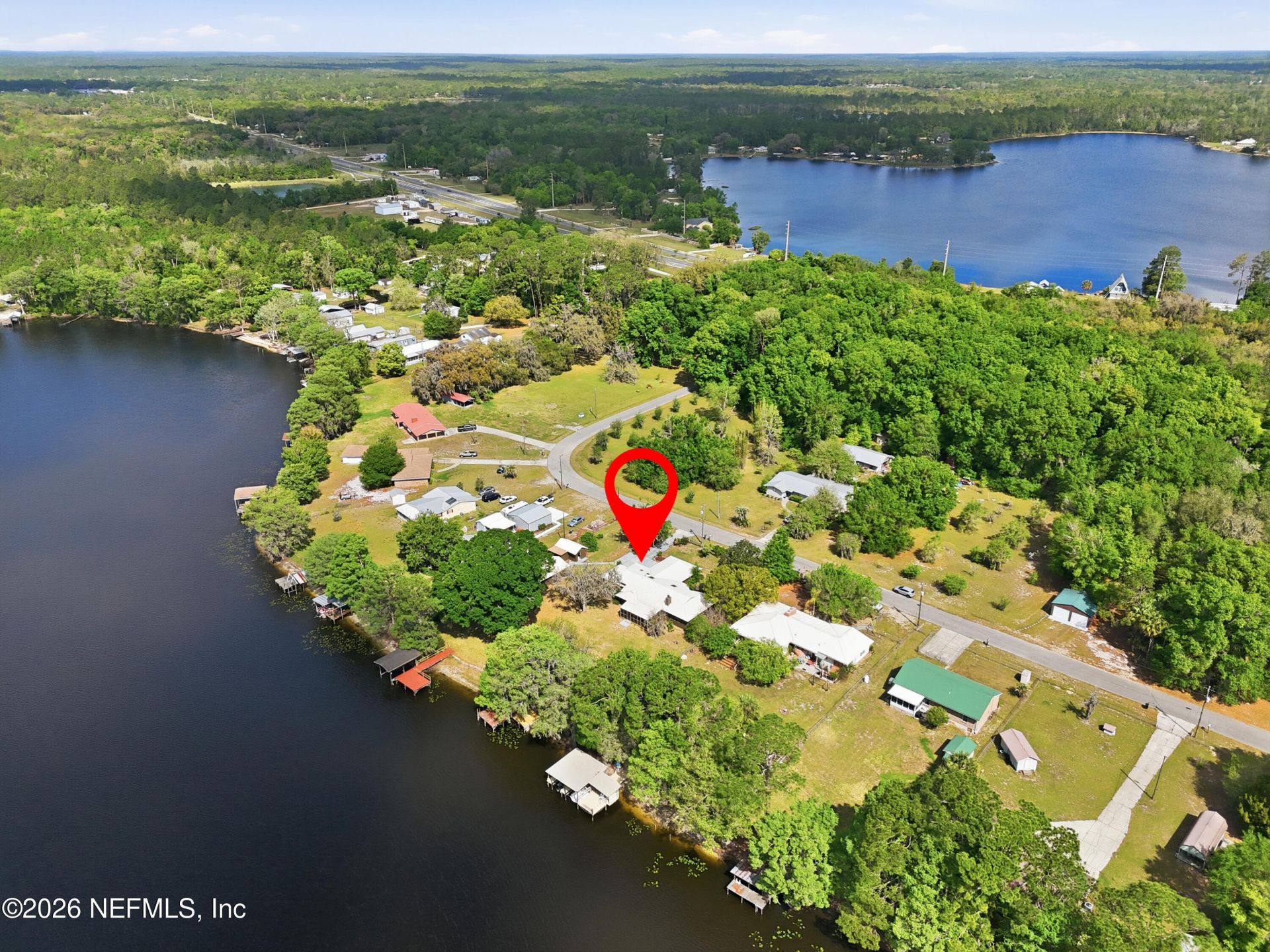 125 Twin Lake Grove Drive, Interlachen, FL 32148 Photo