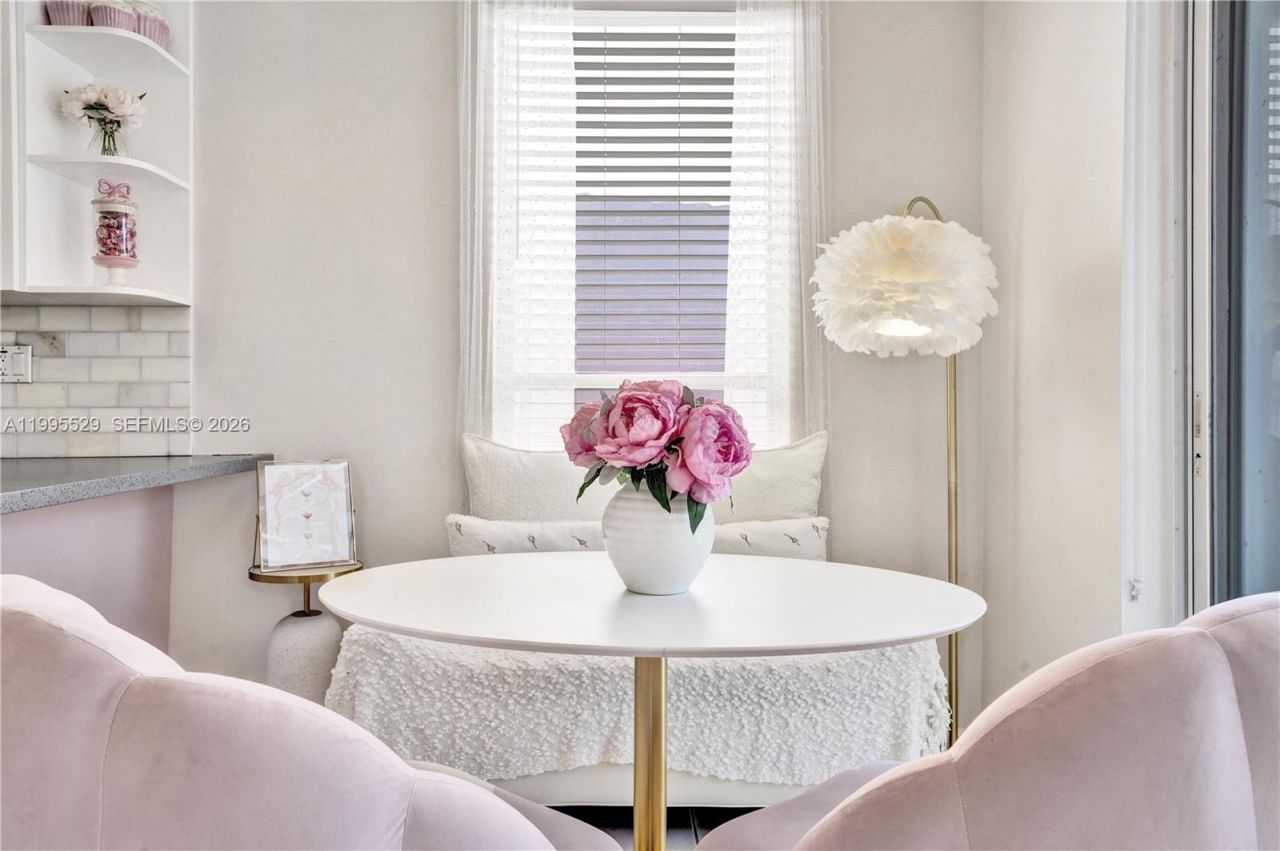 6928 NW 33rd St, Margate, FL 33063 Photo