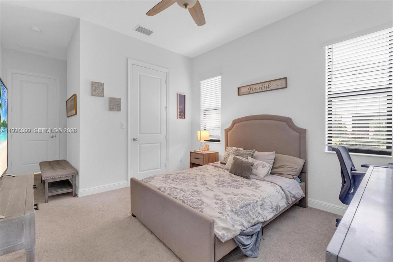 9150 Parkland Bay Dr, Parkland, FL 33076 Photo