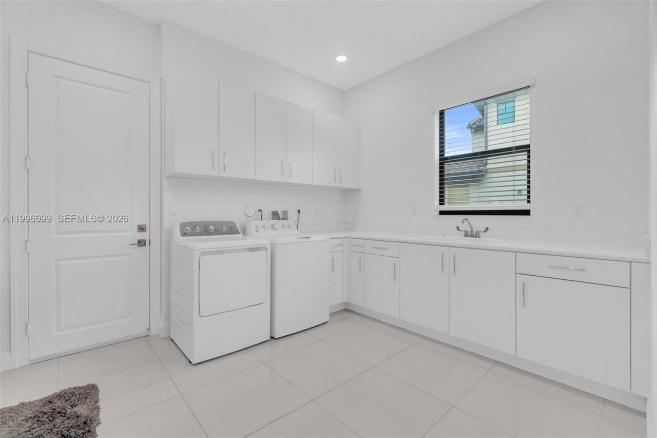 9150 Parkland Bay Dr, Parkland, FL 33076 Photo