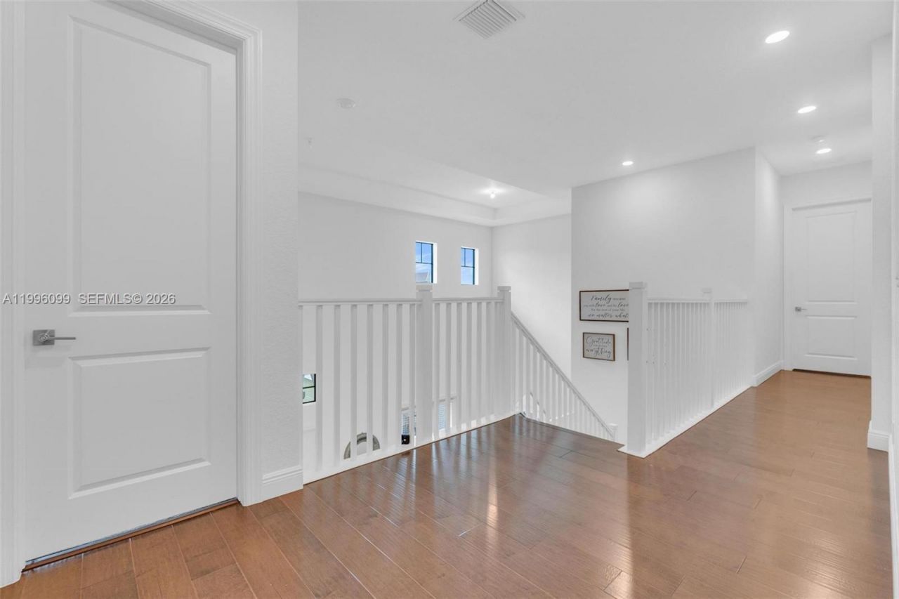 9150 Parkland Bay Dr, Parkland, FL 33076 Photo