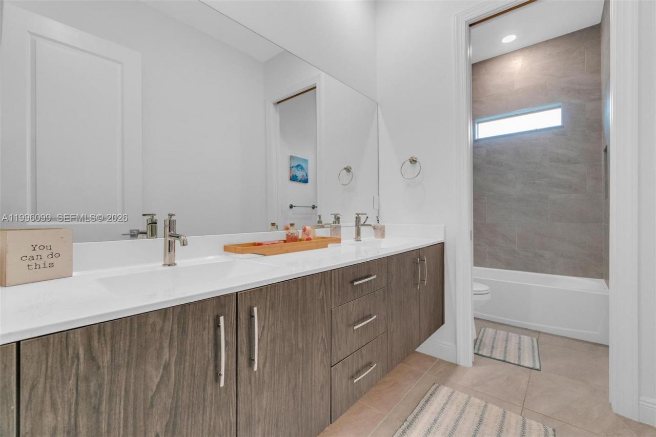 9150 Parkland Bay Dr, Parkland, FL 33076 Photo