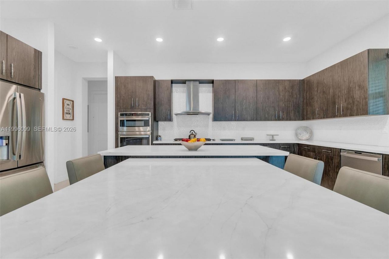 9150 Parkland Bay Dr, Parkland, FL 33076 Photo