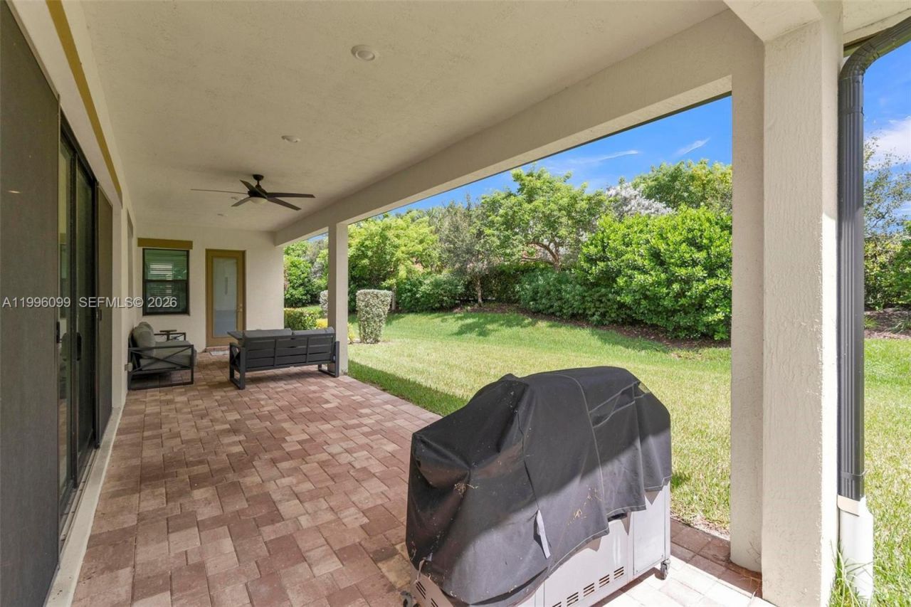 9150 Parkland Bay Dr, Parkland, FL 33076 Photo