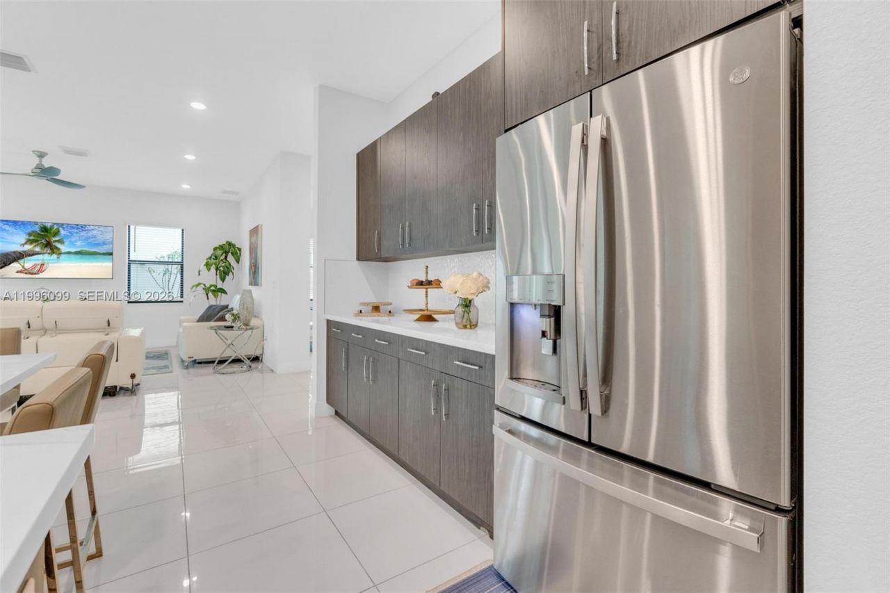 9150 Parkland Bay Dr, Parkland, FL 33076 Photo