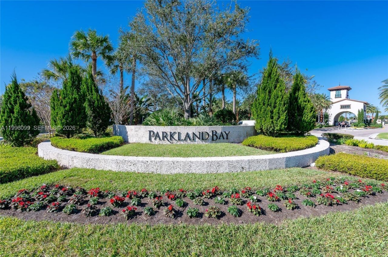 9150 Parkland Bay Dr, Parkland, FL 33076 Photo