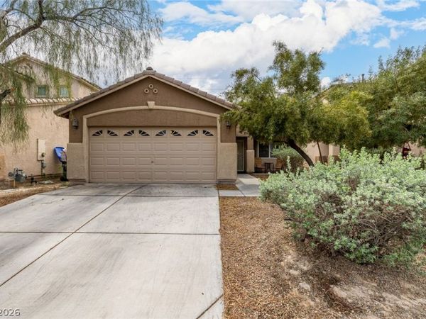 2821 Woodland Park Avenue , North Las Vegas, NV 89086