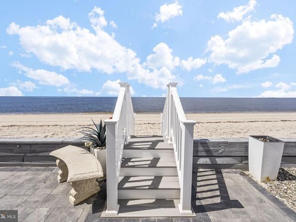 163 N BEACH AVENUE , CAPE MAY COURT HOUSE, NJ 08210