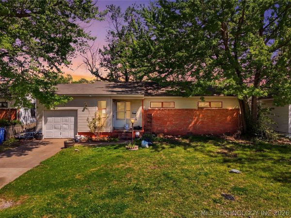 137 S 91st East Avenue , Tulsa, OK 74112