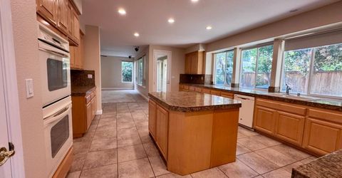 1661 Baines Ave, Sacramento, CA 95835 Photo