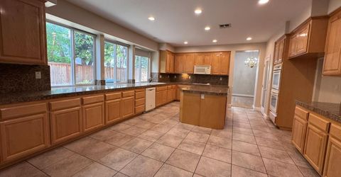 1661 Baines Ave, Sacramento, CA 95835 Photo