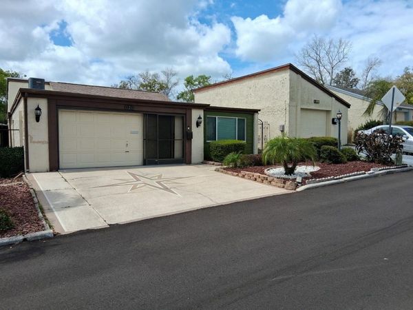 12213 SADDLE STRAP ROW , HUDSON, FL 34667