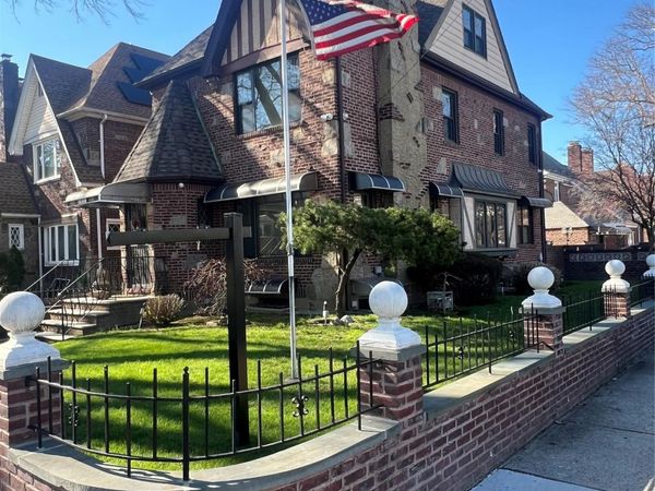 19519 45th Avenue , Flushing, NY 11358