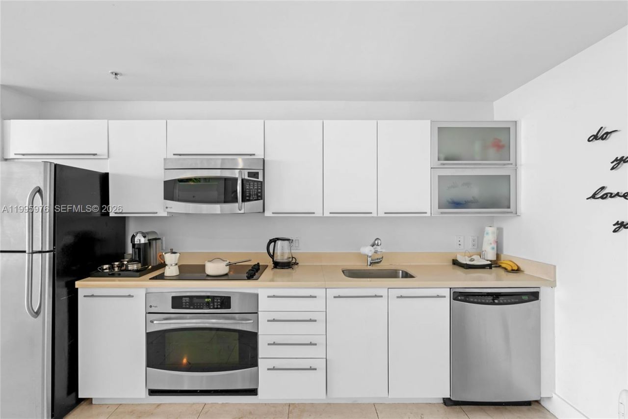 90 SW 3rd St, Unit 1209, Miami, FL 33130 Photo