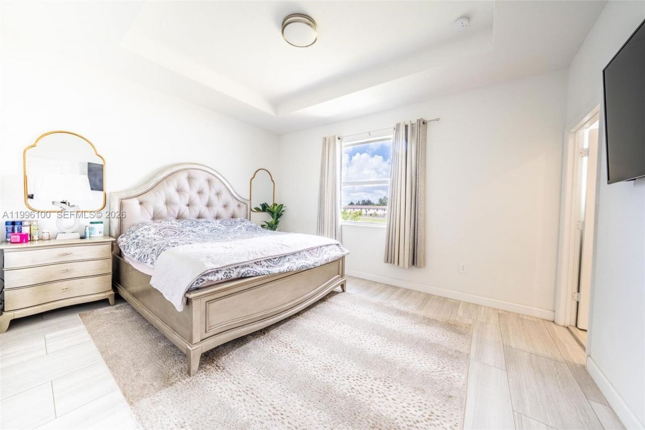 12448 NW 23rd Ct, Miami, FL 33167 Photo