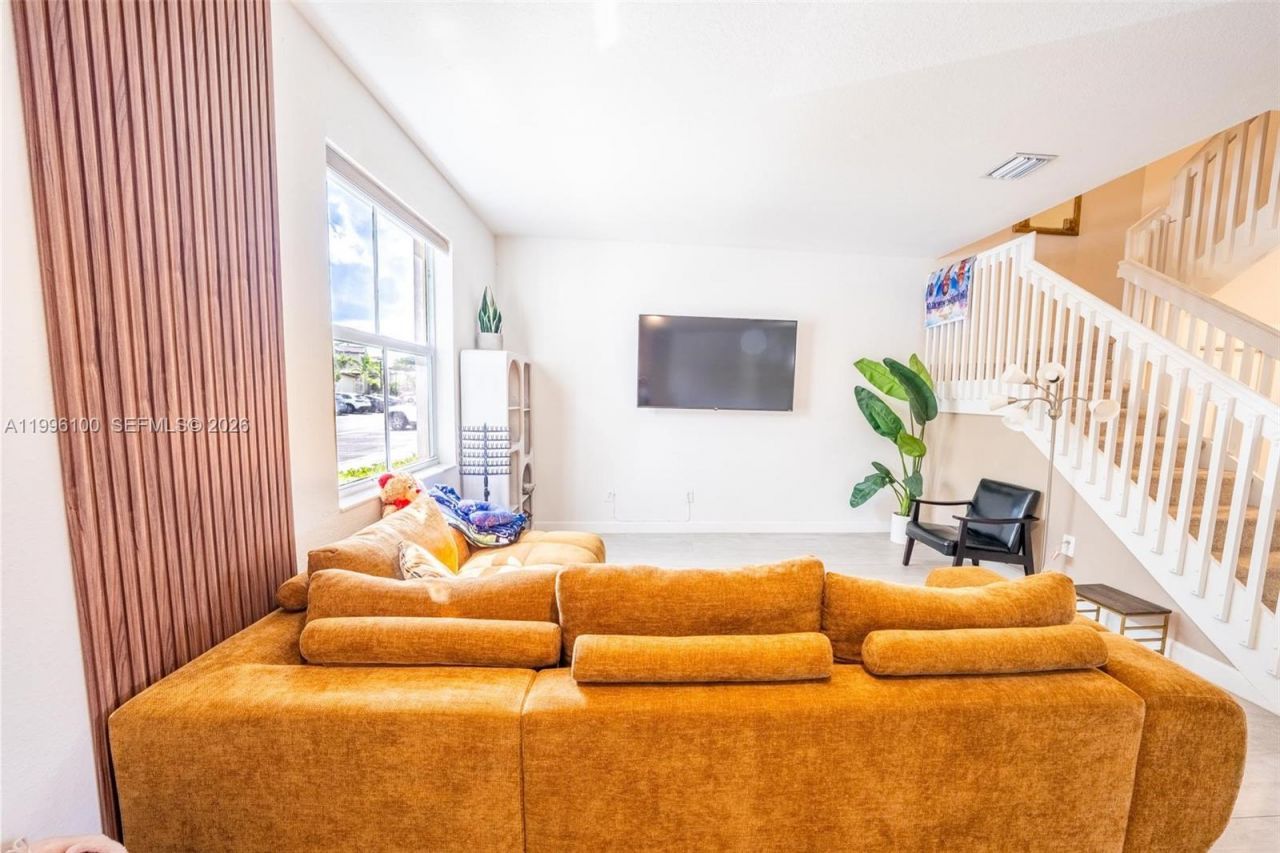 12448 NW 23rd Ct, Miami, FL 33167 Photo