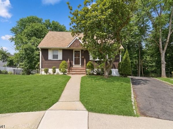 15 Roger Norton Pl, Cranford, NJ 07016