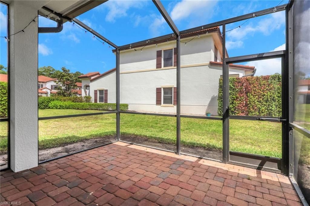 7738 Bristol Cir, Naples, FL 34120 Photo
