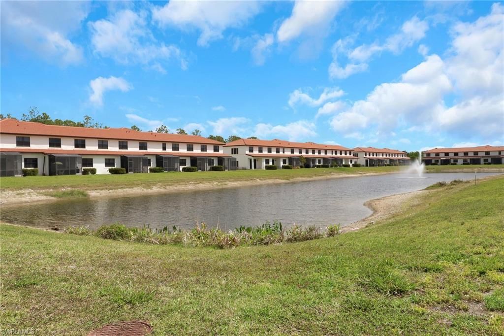 7738 Bristol Cir, Naples, FL 34120 Photo