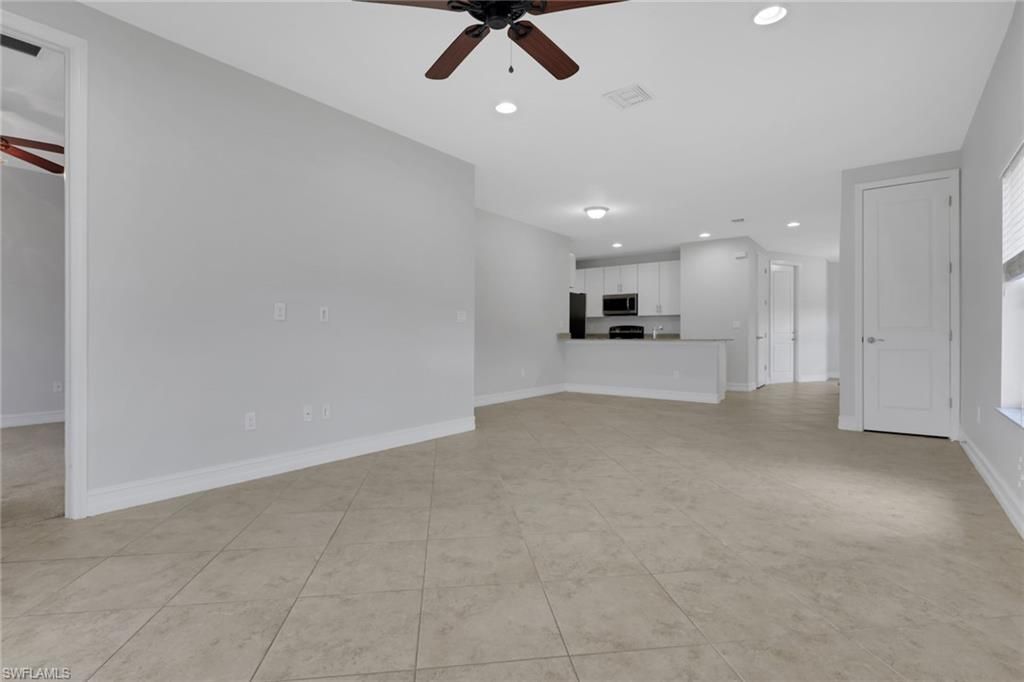 7738 Bristol Cir, Naples, FL 34120 Photo