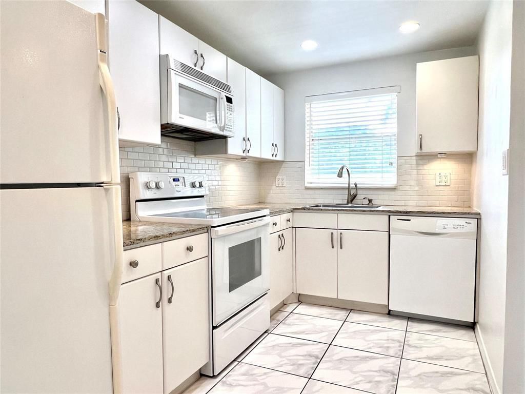 1785 N Andrews Square, Unit 202e, Fort Lauderdale, FL 33311 Photo