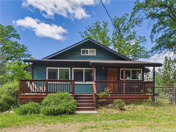 37777 China Creek Road , Oakhurst, CA 93644