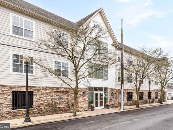 821 HARRY STREET, Unit 105, CONSHOHOCKEN, PA 19428