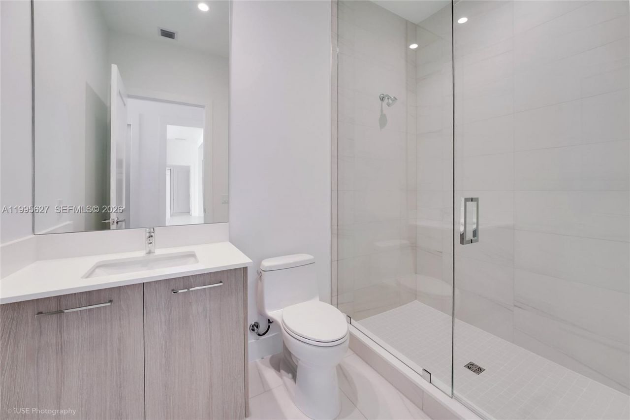 153 N Seabreeze Blvd, Unit 0401-S, Fort Lauderdale, FL 33304 Photo