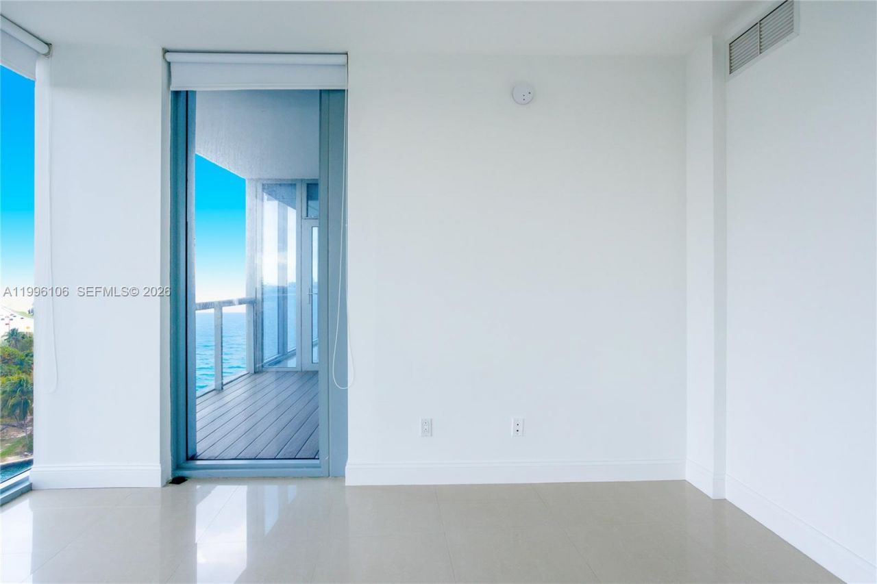 601 NE 36th St, Unit 812, Miami, FL 33137 Photo