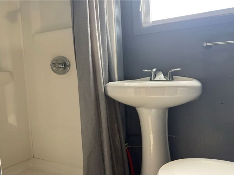 379 Noah Avenue, Akron, OH 44320 Photo 12