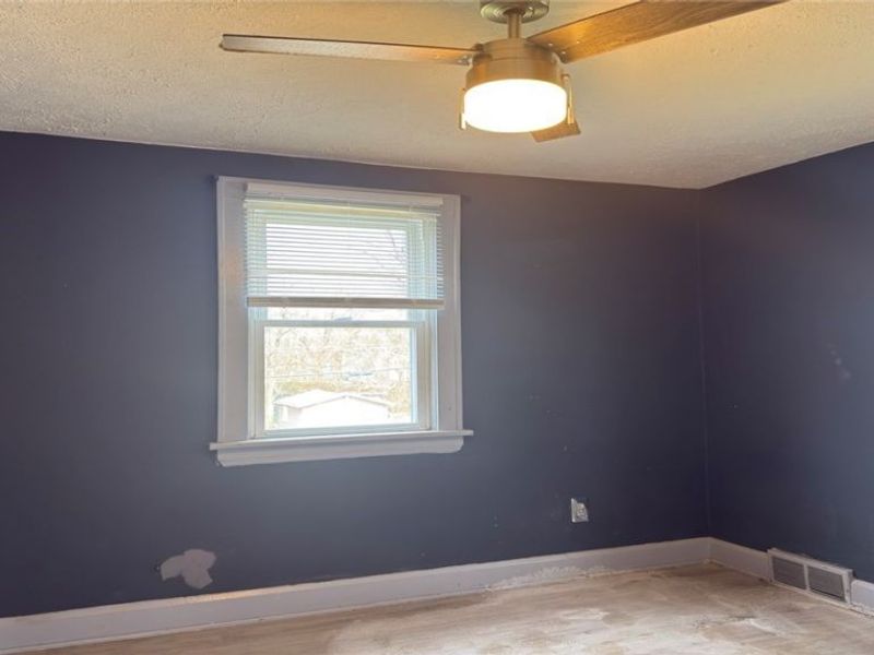 379 Noah Avenue, Akron, OH 44320 Photo 15