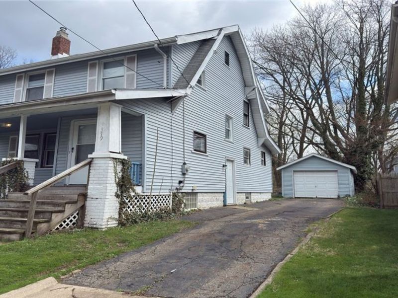 379 Noah Avenue, Akron, OH 44320 Photo 2