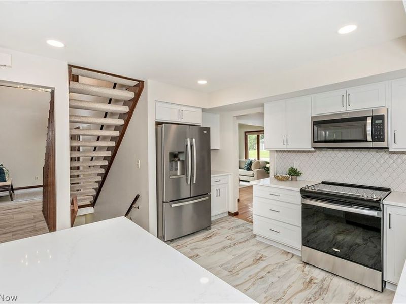 3999 Orangewood Drive, Orange, OH 44122 Photo 11