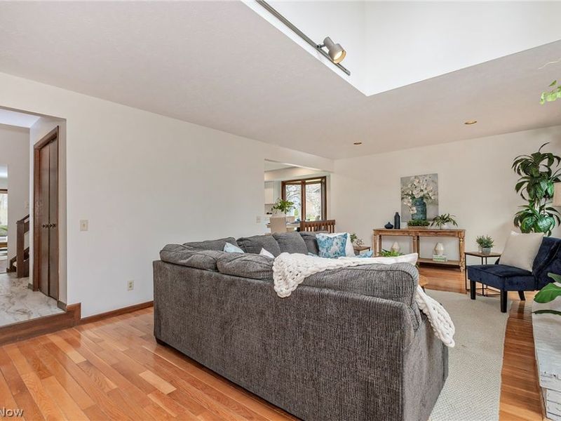 3999 Orangewood Drive, Orange, OH 44122 Photo 16