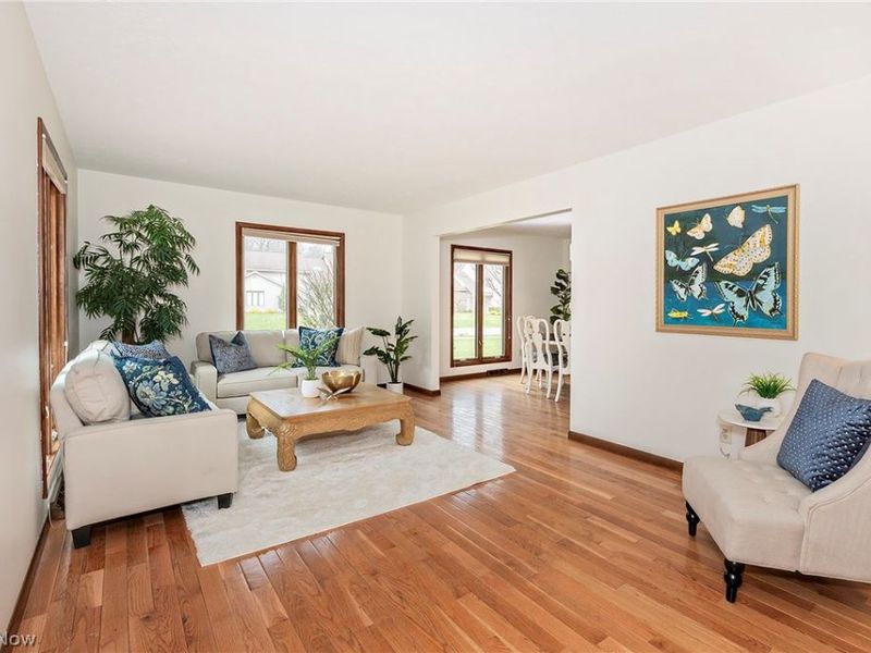 3999 Orangewood Drive, Orange, OH 44122 Photo 3