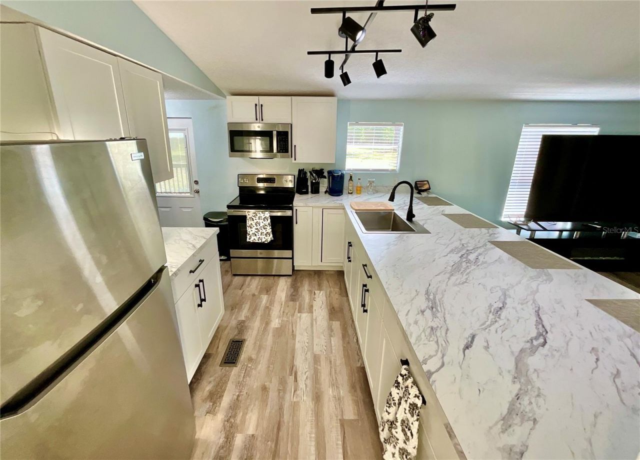 175 Whirlwind Loop, Hawthorne, FL 32640 Photo