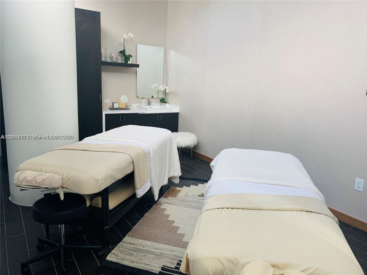 851 NE 1st Ave, Unit 4007, Miami, FL 33132 Photo