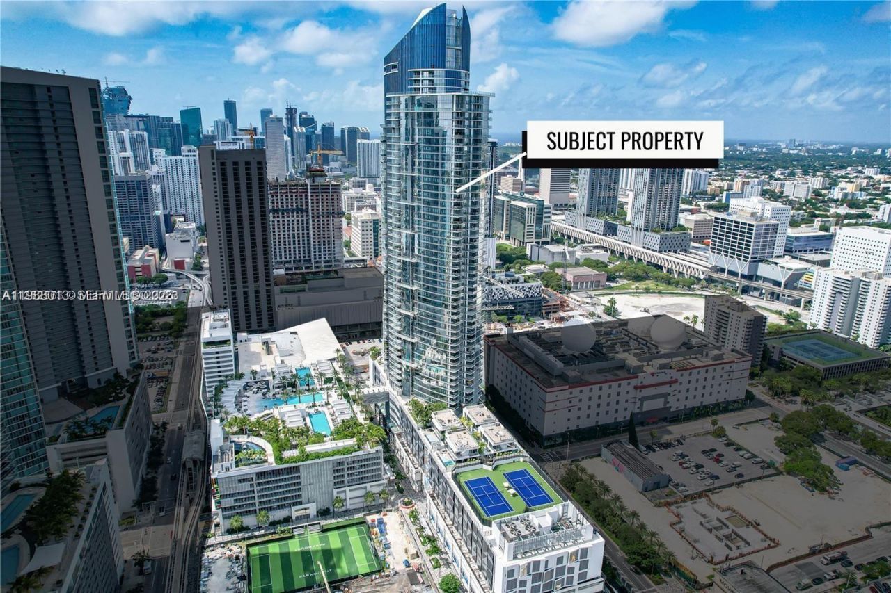 851 NE 1st Ave, Unit 4007, Miami, FL 33132 Photo