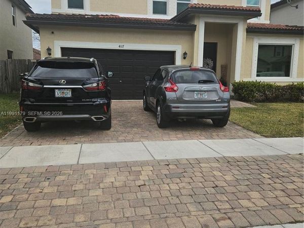 4117 NE 21st St, Homestead, FL 33033
