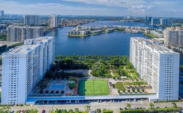 2851 NE 183rd St, Unit 906E, Aventura, FL 33160 Photo