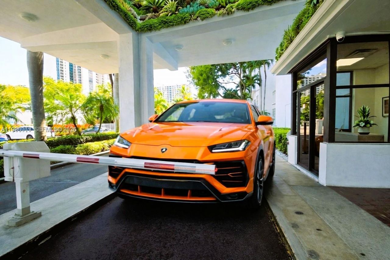 2851 NE 183rd St , Unit 906E, Aventura, FL 33160 Photo