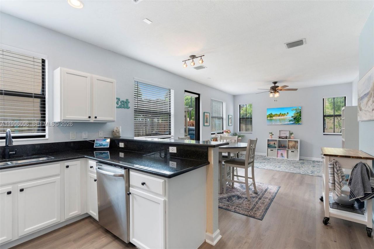 11869 SW 154th Ave, Miami, FL 33196 Photo